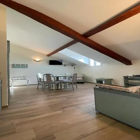 アパート Gemuetliches Fuer 2 In Porto